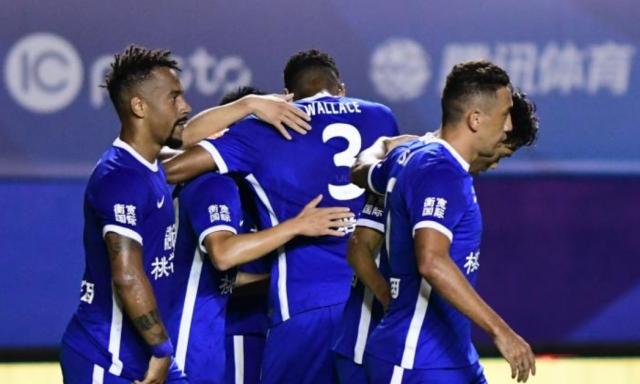 博鱼APP-小露峥嵘？标王斯坦丘成三镇缩影 需警惕重蹈覆辙