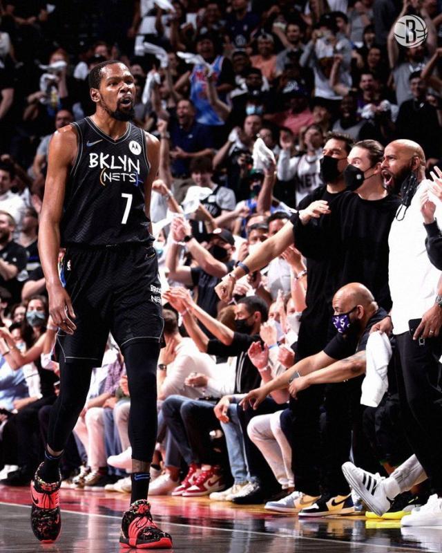 死神永生！跟腱断裂两年后 KD打爆了雄鹿整条防线